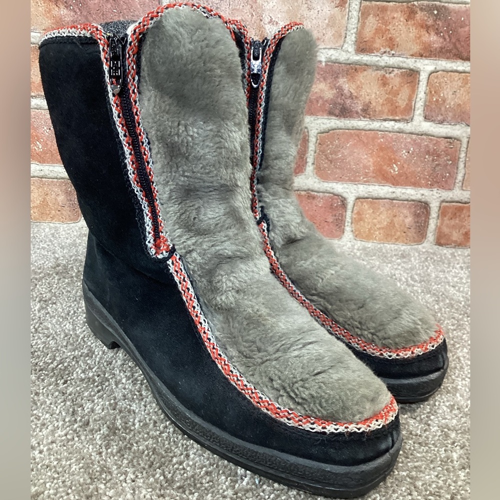 Vintage Yodelers womens winter boots size 8